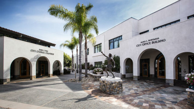 Poway council votes to ban AI data centers