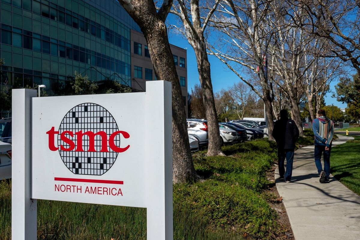 TSMC Mulls Multibillion-Dollar Texas Campus for AI Chips