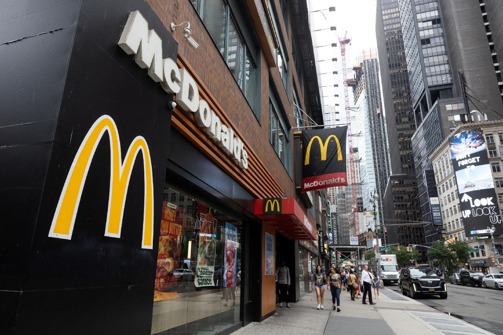 McDonald's expands AI dynamic pricing across US stores