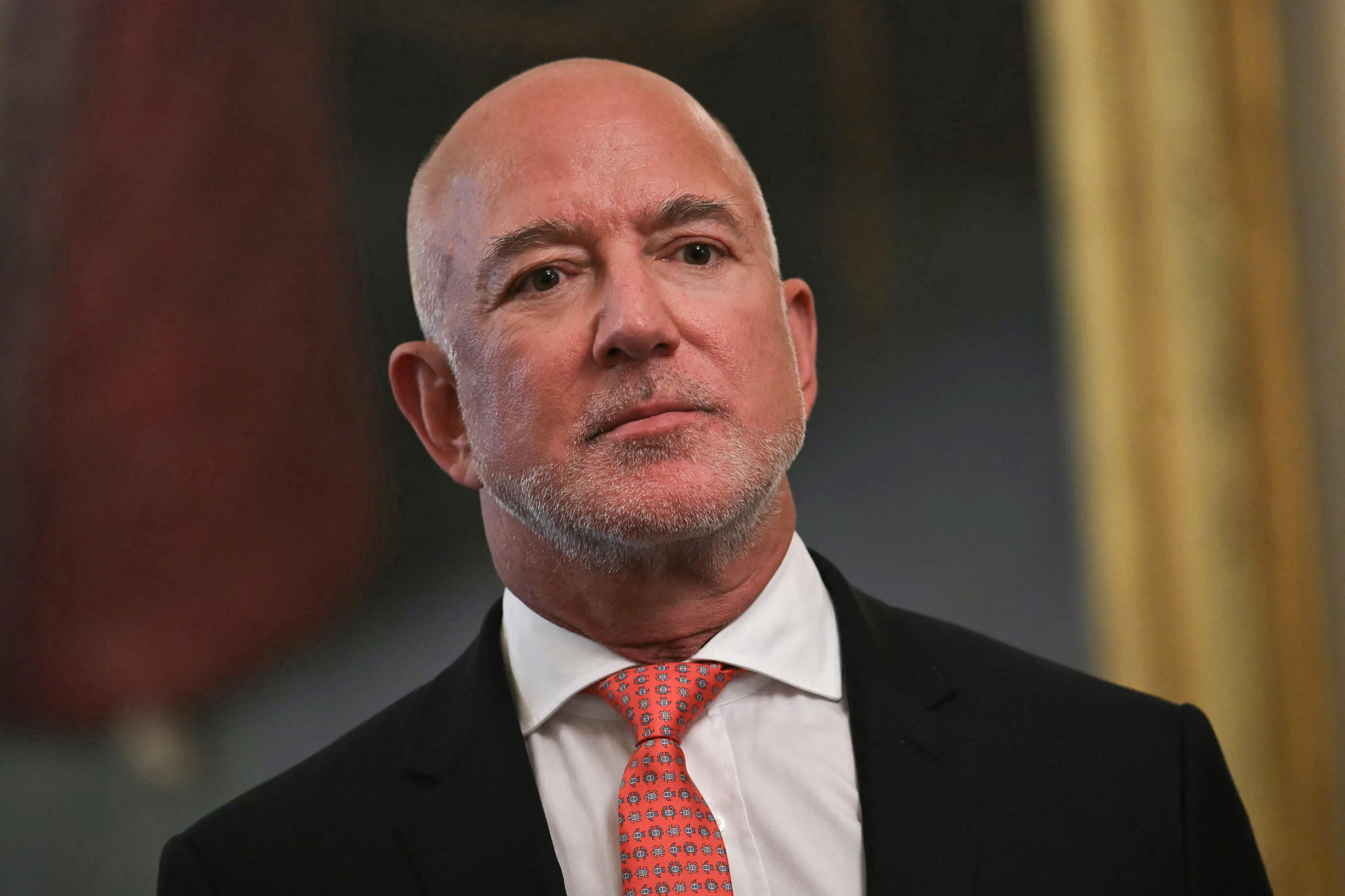 Bezos: AI Could Shorten US Workweek, Data Centers May Go to Space