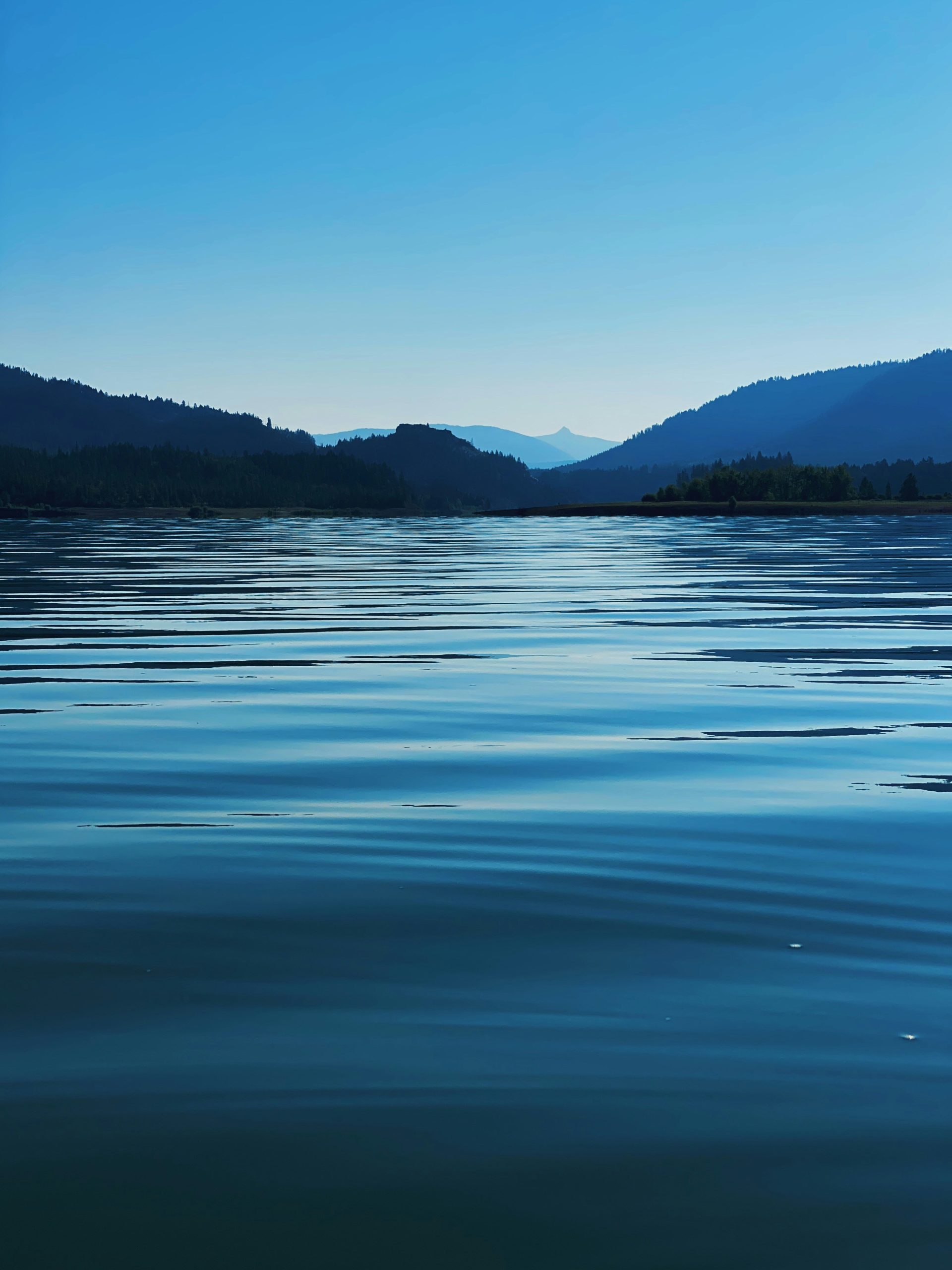 8 companies offer context lake solutions