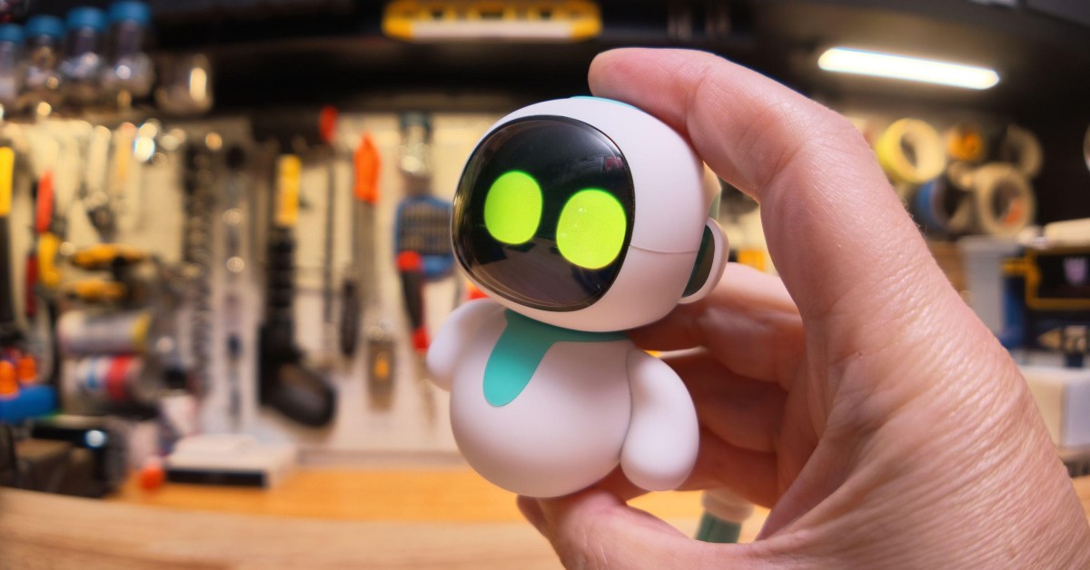 Eiliko robot toy stores user conversations on Chinese servers