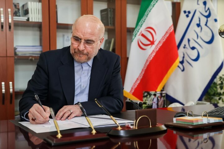 Iran speaker warns regional states against AI use against Iran