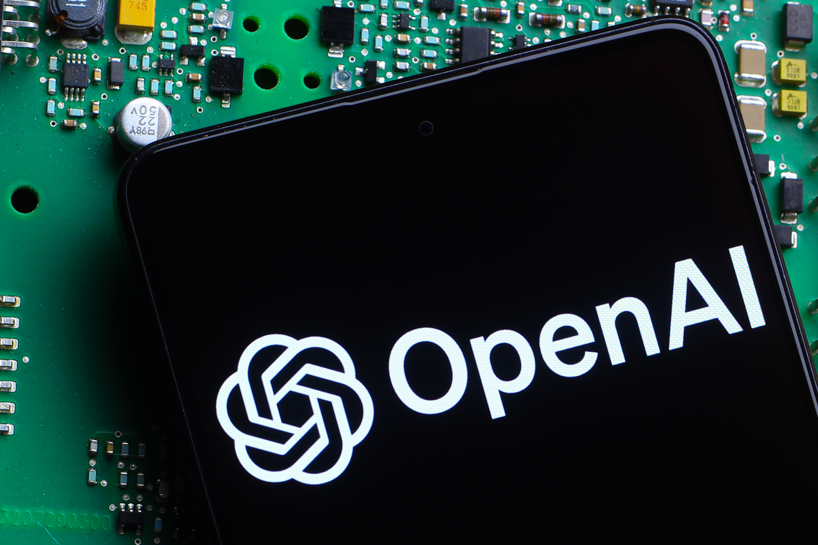OpenAI urges Newsom to strengthen California AI safety law