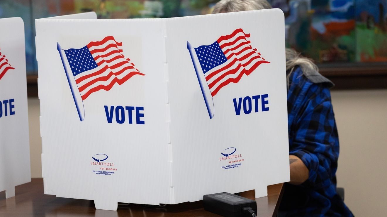 AI political ads spark deception and free speech debate