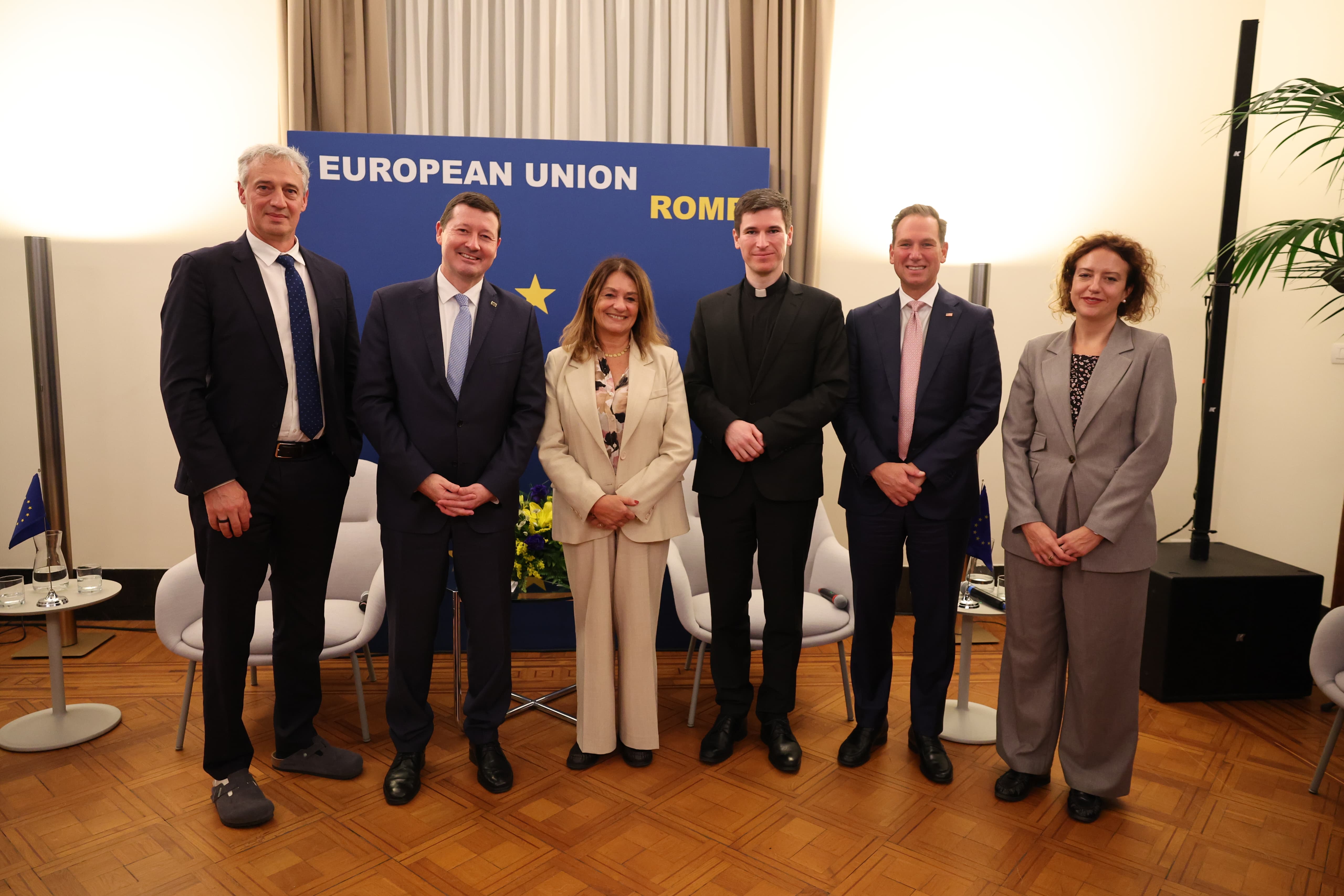 EU hosts high-level AI panel in Rome