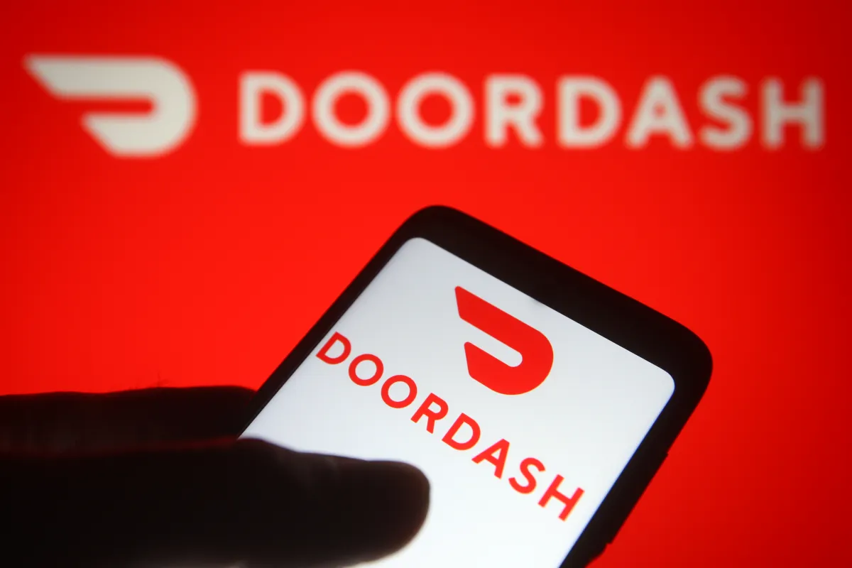 DoorDash: AI agent orders just "several hundred" vs 3M daily deliveries