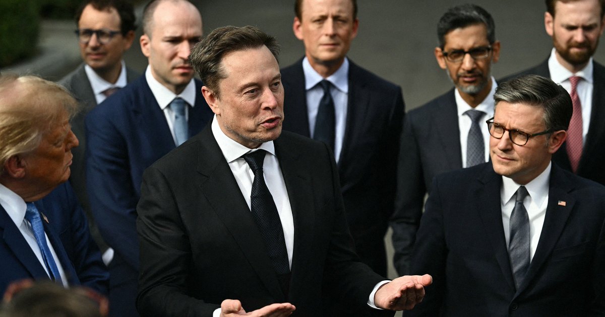 Tech leaders adopt Trump's "Super Intelligence" rebrand of AI